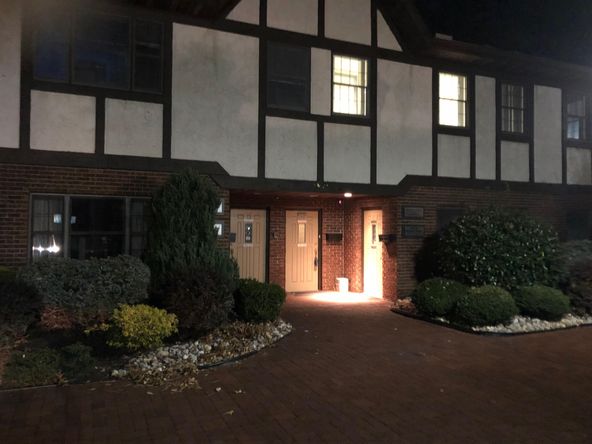 908 Pompton Ave, Cedar Grove, NJ 07009